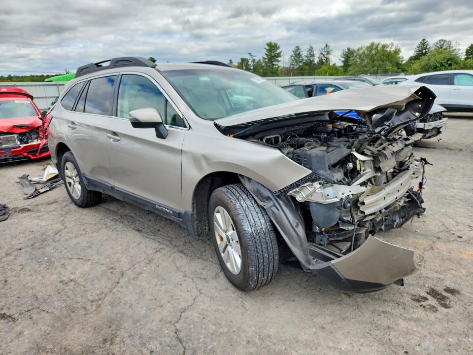 70940796 :رقم المزاد ، 4S4BSAFC9H3206367 vin ، 2017 Subaru Outback مزاد بيع