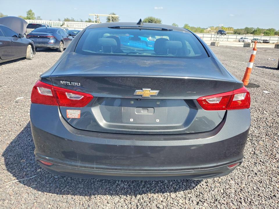 65930976 :رقم المزاد ، 1G1ZC5ST4HF176554 vin ، 2017 Chevrolet Malibu مزاد بيع