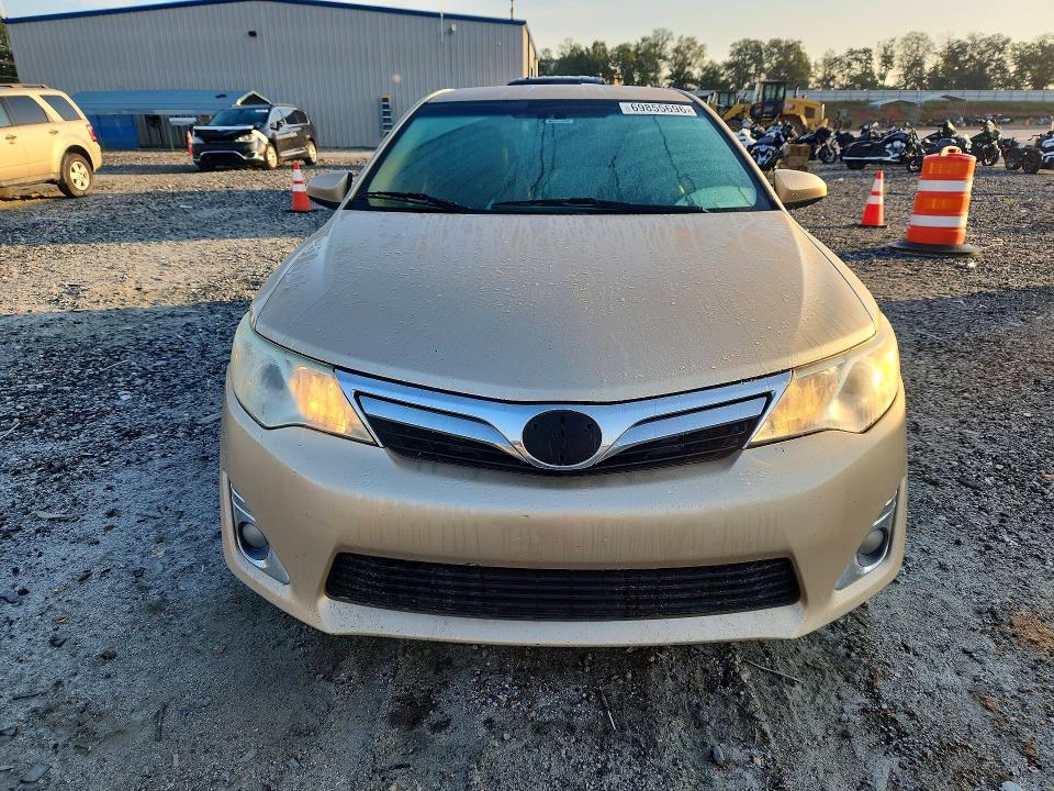 69855696 :رقم المزاد ، 4T1BD1FK8CU038774 vin ، 2012 Toyota Camry Hybrid مزاد بيع