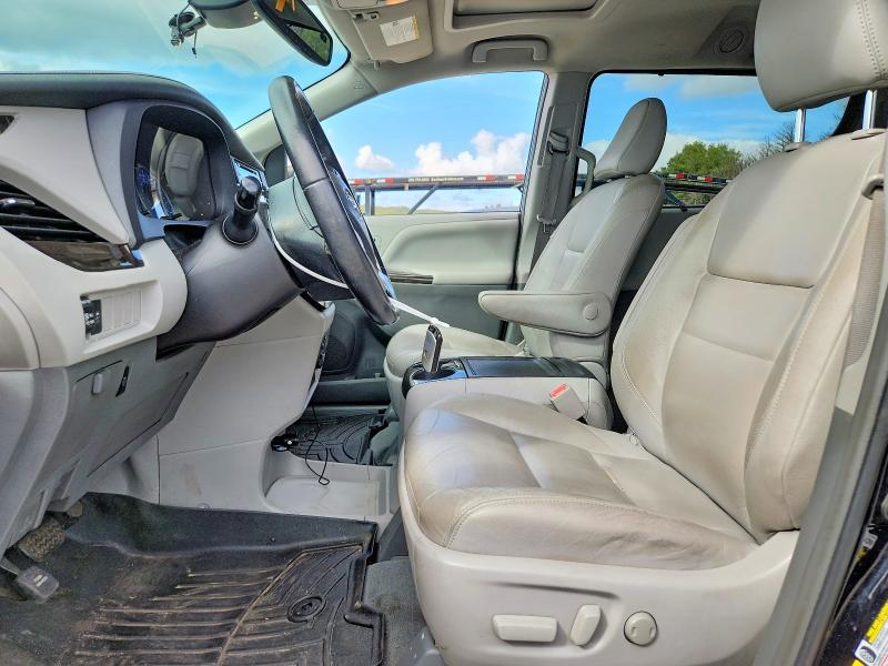 Продажа на аукционе авто 2018 Toyota Sienna, vin: 5TDYZ3DC0JS962022, номер лота: 70033516