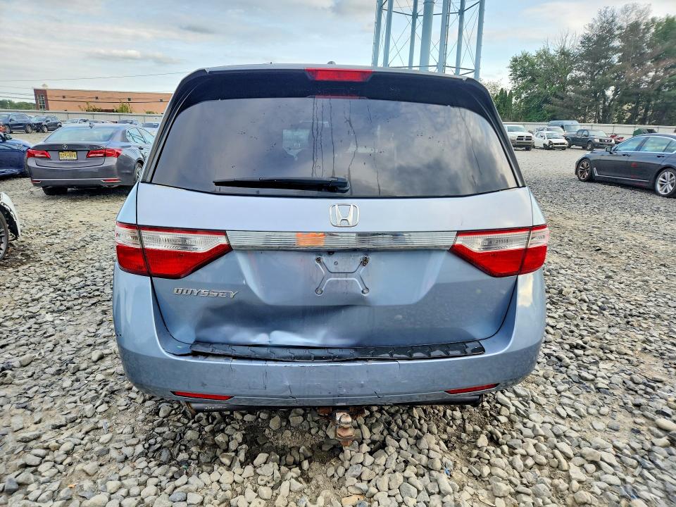 69028806 :رقم المزاد ، 5FNRL5H6XCB061060 vin ، 2012 Honda Odyssey مزاد بيع