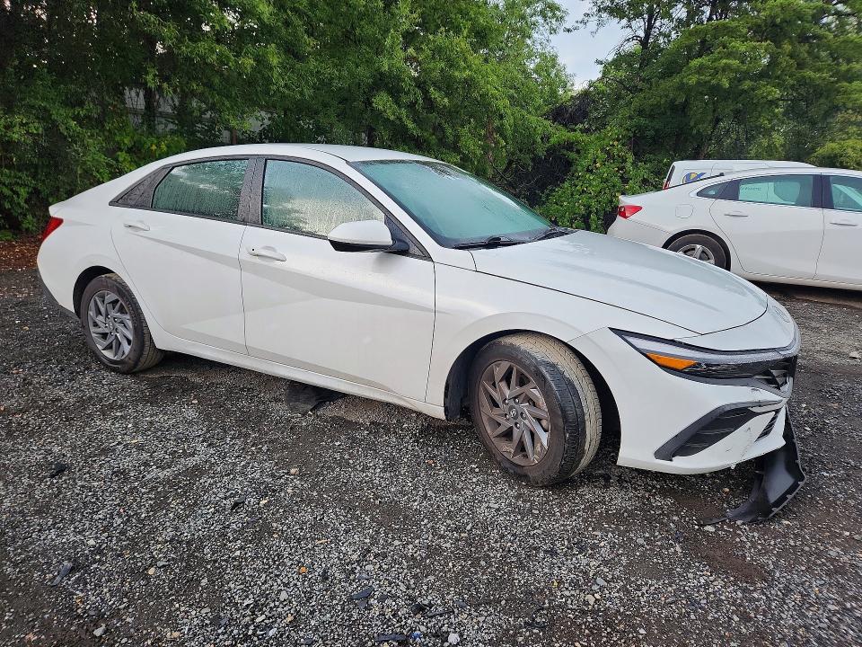 67696796 :رقم المزاد ، KMHLM4DG8RU656609 vin ، 2024 Hyundai Elantra مزاد بيع
