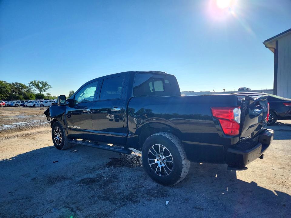 69710606 :رقم المزاد ، 1N6AA1ED1LN500921 vin ، 2020 Nissan Titan مزاد بيع