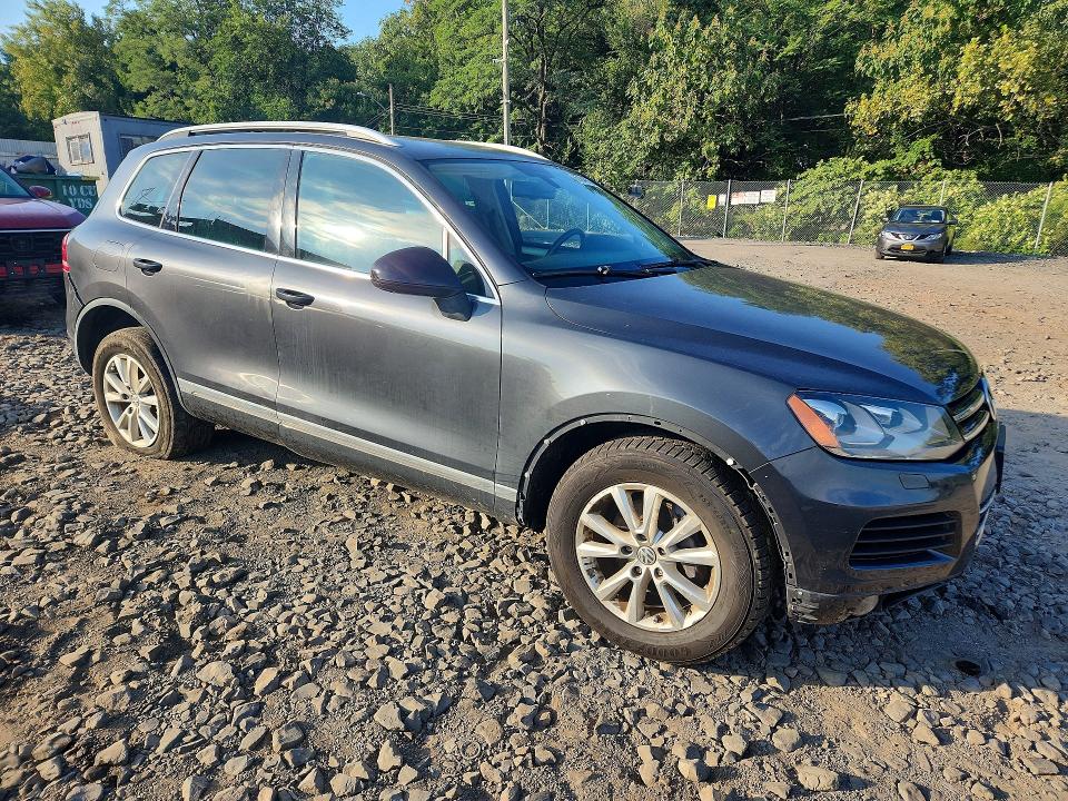Aukcja sprzedaży 2013 Volkswagen Touareg, vin: WVGEF9BP7DD001689, numer aukcji: 67849556