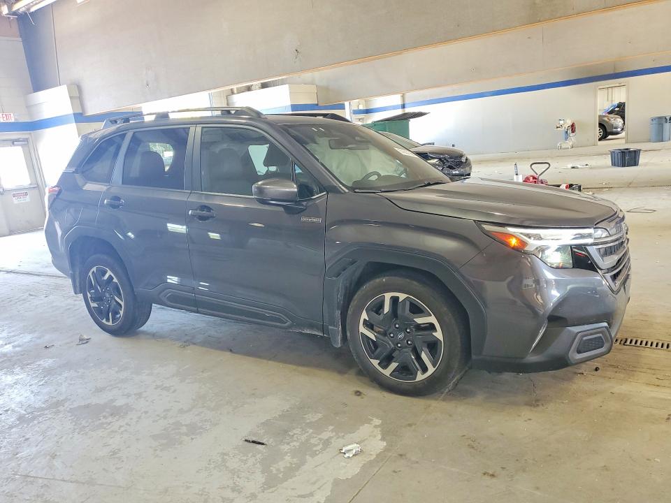 Продажа на аукционе авто 2025 Subaru Forester, vin: JF2SLSRD6SH403309, номер лота: 67653126