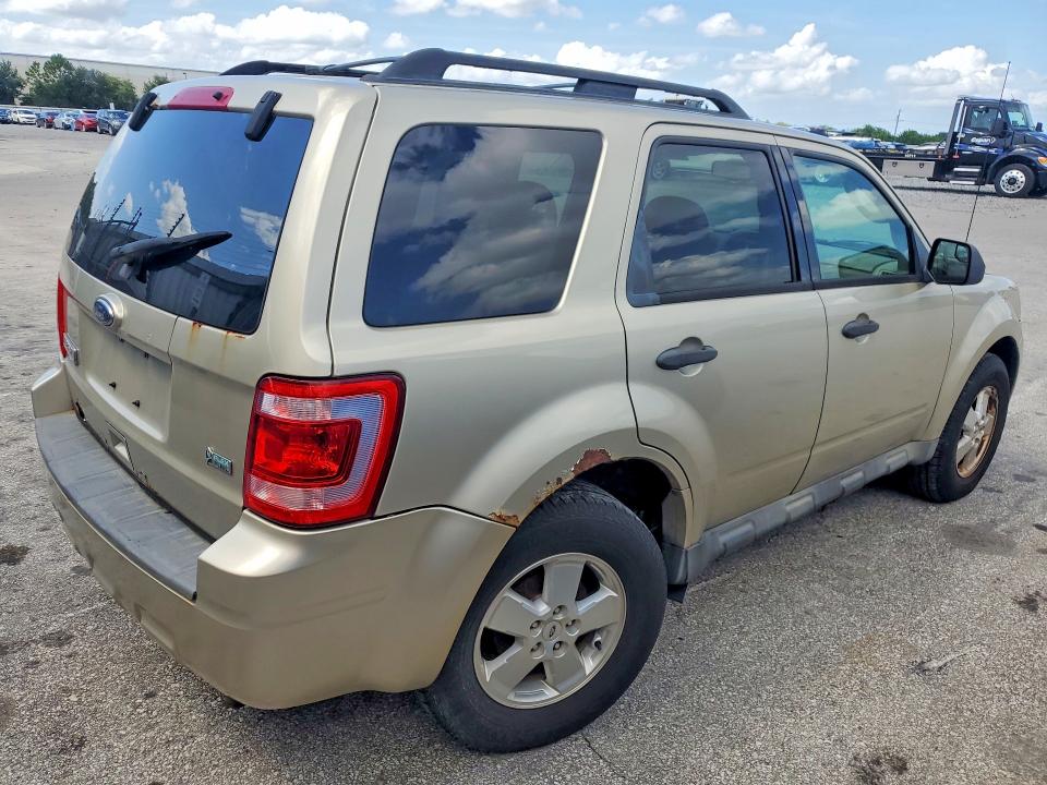 Продажа на аукционе авто 2010 Ford Escape, vin: 1FMCU9DG5AKB81322, номер лота: 69187696