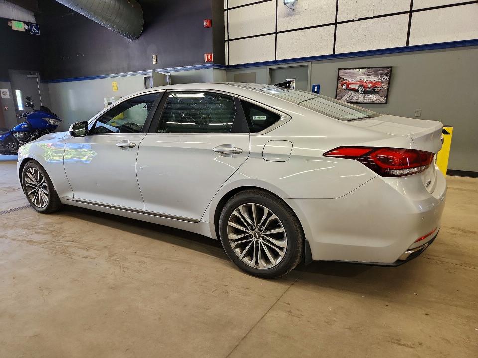 68968716 :رقم المزاد ، KMHGN4JE5FU079471         vin ، 2015 Hyundai Genesis مزاد بيع