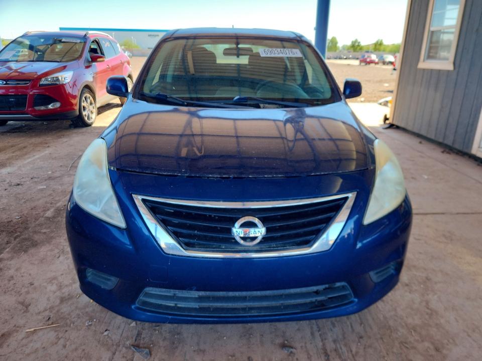 69034076 :رقم المزاد ، 3N1CN7AP6EL832264 vin ، 2014 Nissan Versa مزاد بيع
