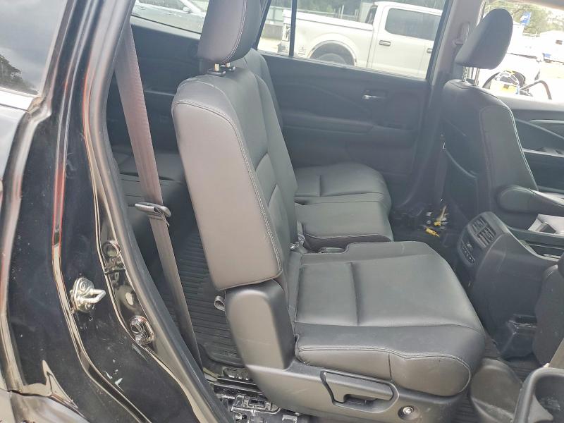 Auction sale of the 2021 Honda Pilot, vin: 5FNYF5H50MB015071        , lot number: 69222836