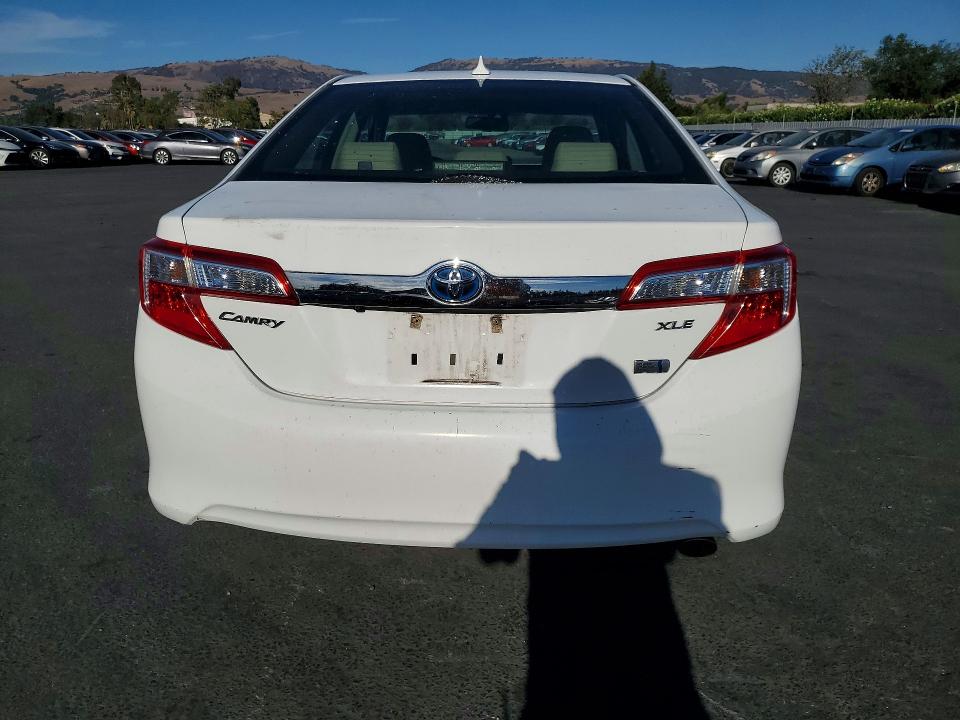 2012 Toyota Camry Hybrid მანქანა იყიდება აუქციონზე, vin: 4T1BD1FK5CU006607, აუქციონის ნომერი: 68632216