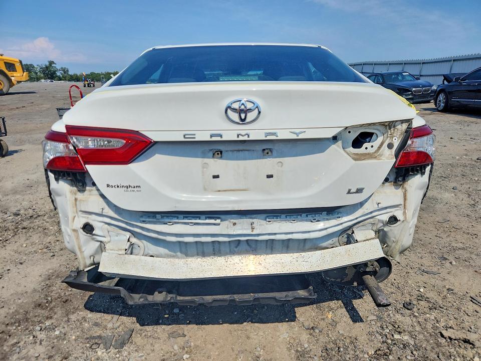 Aukcja sprzedaży 2018 Toyota Camry, vin: 4T1B11HK2JU042421, numer aukcji: 69188656