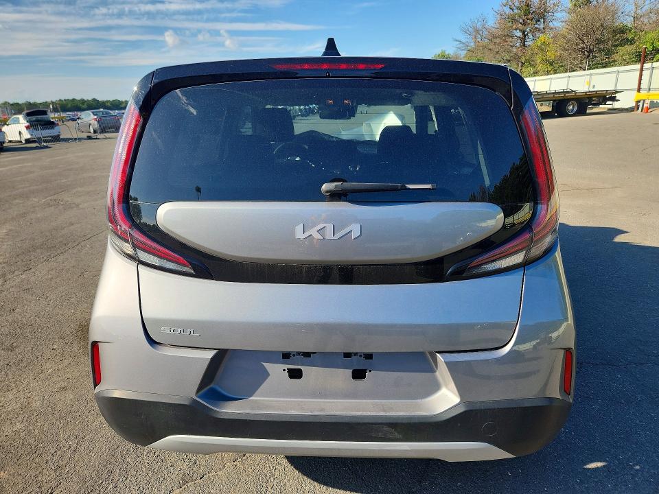 2025 Kia Soul მანქანა იყიდება აუქციონზე, vin: KNDJ23AU8S7937142, აუქციონის ნომერი: 67756996