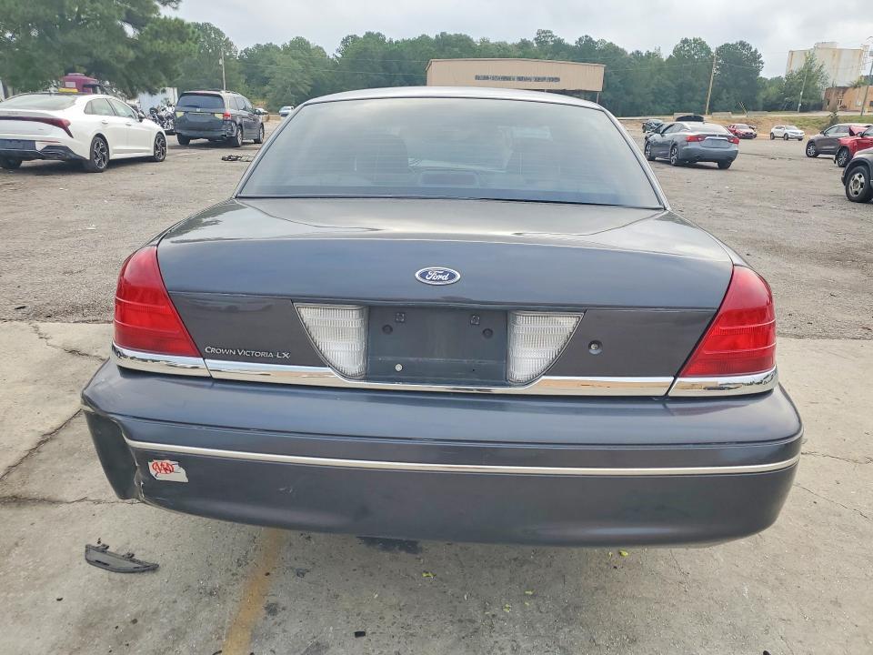 69006726 :رقم المزاد ، 2FAFP74W84X173095 vin ، 2004 Ford Crown Victoria مزاد بيع