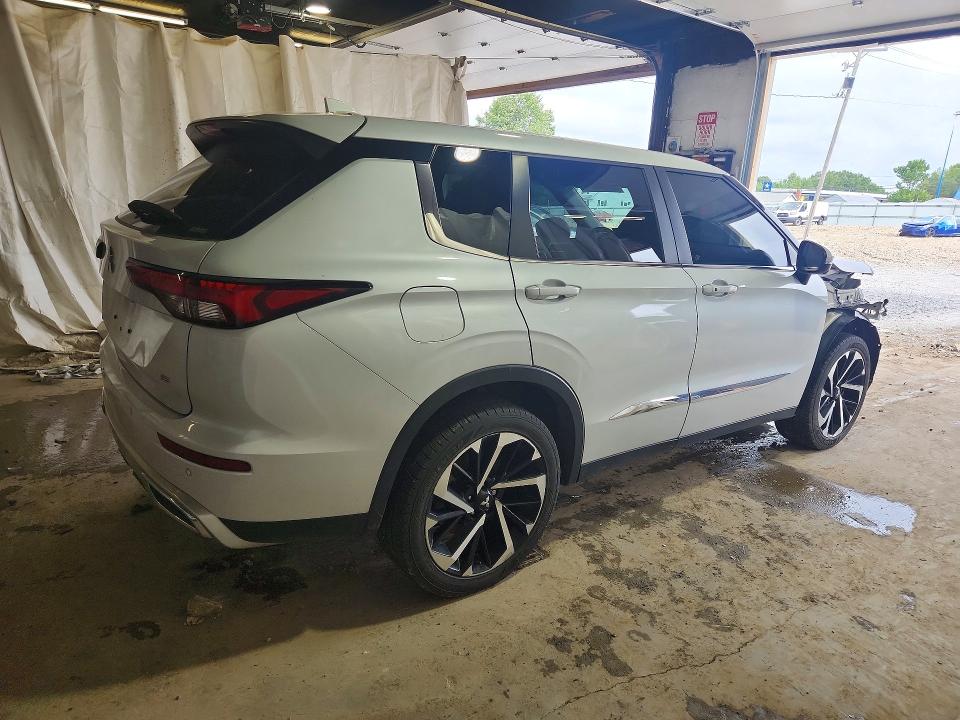 Продаж на аукціоні авто 2022 Mitsubishi Outlander, vin: JA4J4UA89NZ052552, номер лоту: 68874416