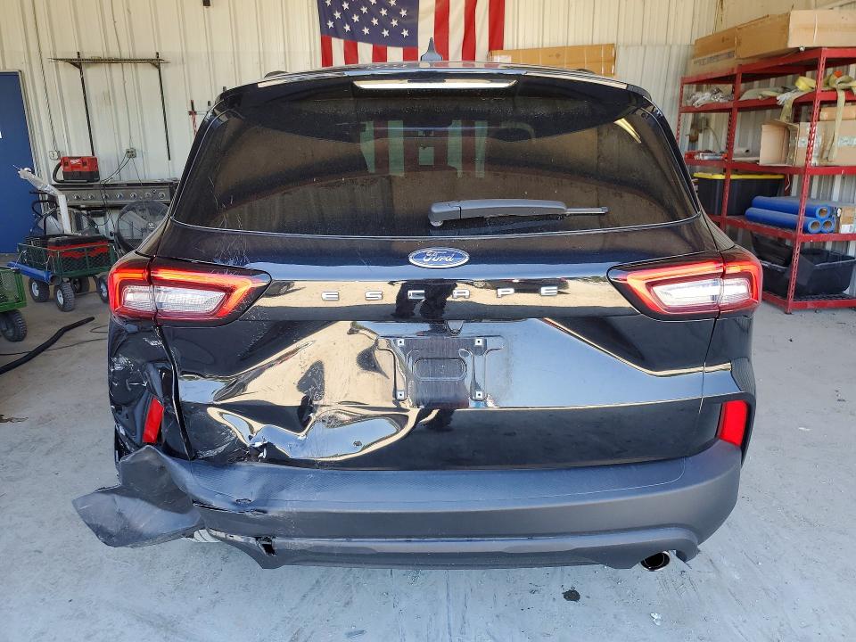 68572936 :رقم المزاد ، 1FMCU0MNXSUA62813 vin ، 2025 Ford Escape مزاد بيع
