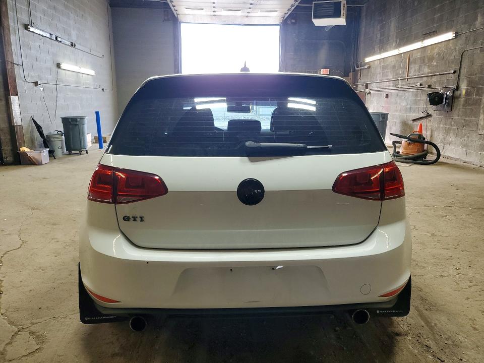 Продажа на аукционе авто 2017 Volkswagen Gti, vin: 3VW447AU0HM067137, номер лота: 69048726