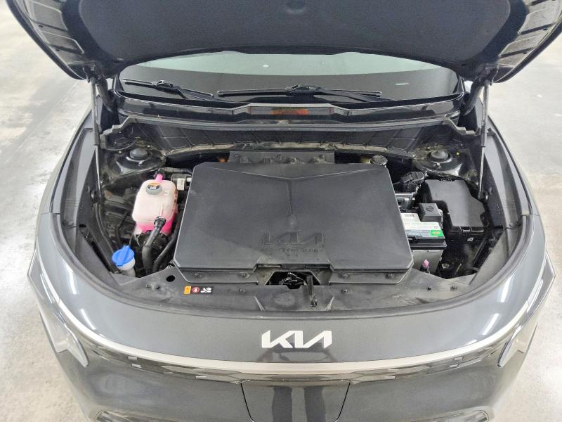 Продаж на аукціоні авто 2024 Kia Niro, vin: KNDCR3L15R5121468, номер лоту: 68800276