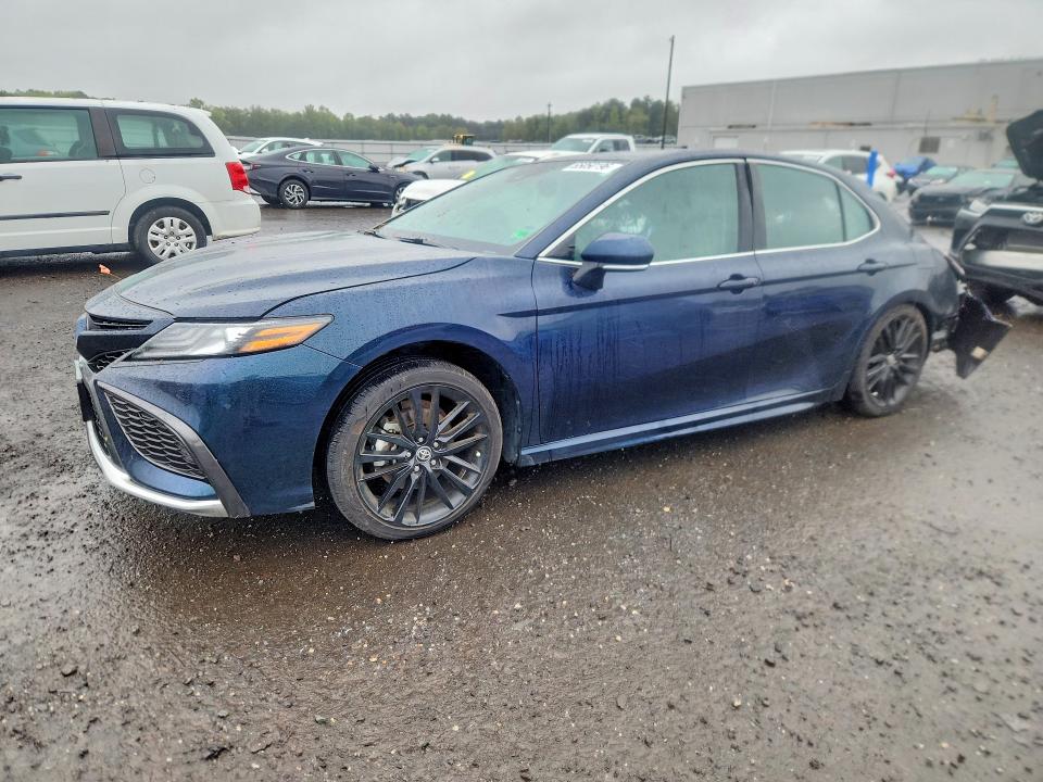 Продажа на аукционе авто 2021 Toyota Camry, vin: 4T1K61AK3MU517672, номер лота: 65050196