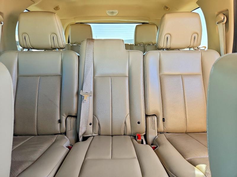 69425246 :رقم المزاد ، 1FMJU1J50AEB55317 vin ، 2010 Ford Expedition مزاد بيع