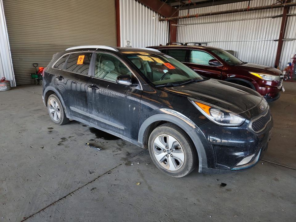 2018 Kia Niro მანქანა იყიდება აუქციონზე, vin: KNDCM3LD9J5163932, აუქციონის ნომერი: 69605236