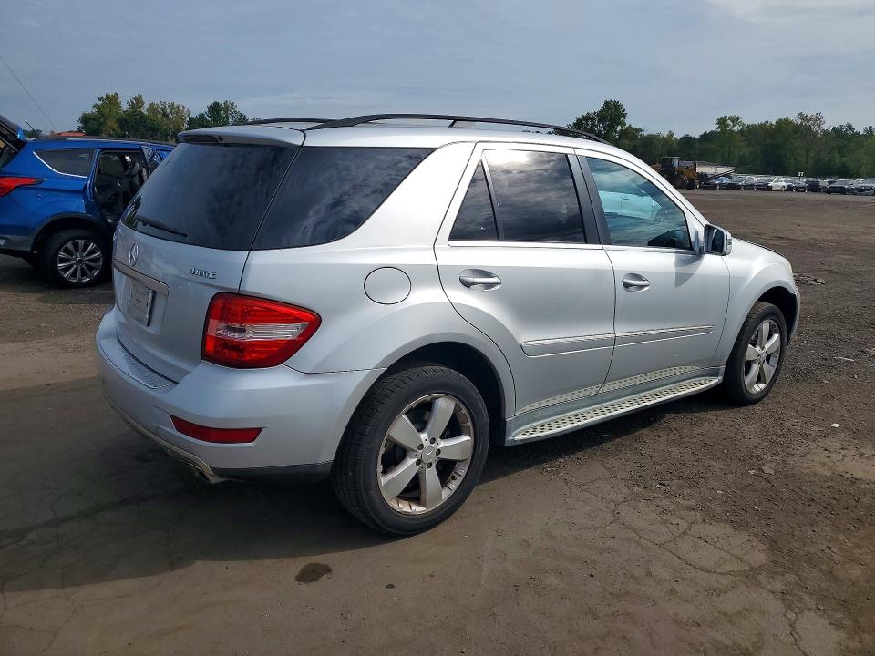2011 Mercedes-benz Ml მანქანა იყიდება აუქციონზე, vin: 4JGBB8GB9BA653279, აუქციონის ნომერი: 66852906