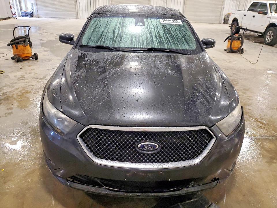 70506986 :رقم المزاد ، 1FAHP2KT8DG120374 vin ، 2013 Ford Taurus مزاد بيع