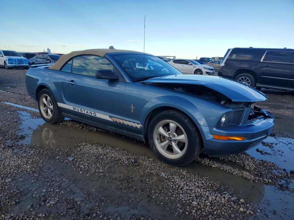 71236136 :رقم المزاد ، 1ZVFT84N075366833 vin ، 2007 Ford Mustang مزاد بيع