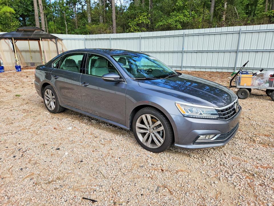 2018 Volkswagen Passat მანქანა იყიდება აუქციონზე, vin: 1VWBA7A37JC045327, აუქციონის ნომერი: 67961436