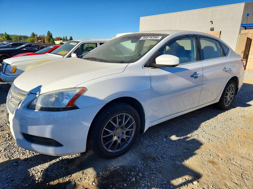 Продаж на аукціоні авто 2015 Nissan Sentra, vin: 3N1AB7AP1FY380910, номер лоту: 66876356