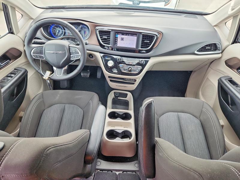 Продажа на аукционе авто 2024 Chrysler Voyager, vin: 2C4RC1CG5RR186439, номер лота: 68505546