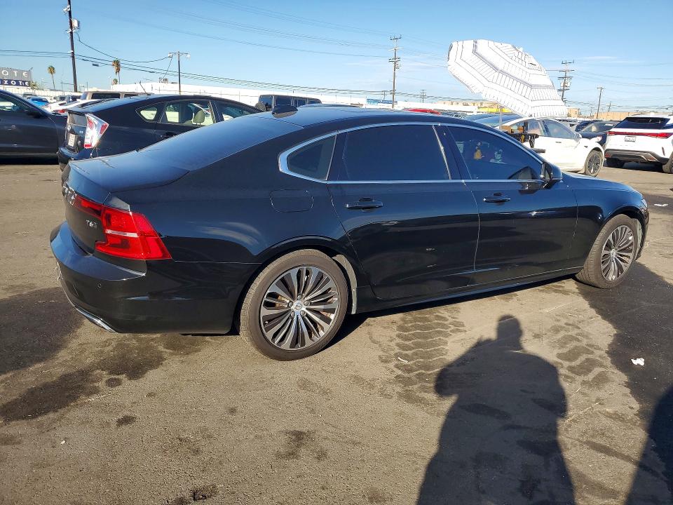 Продаж на аукціоні авто 2020 Volvo S90, vin: LVYA22MK6LP175444, номер лоту: 68335336