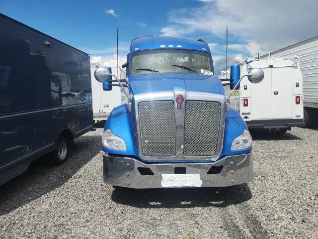 Продажа на аукционе авто 2018 Kenworth Construction, vin: 1XKYDP9X0JJ227186, номер лота: 66899076