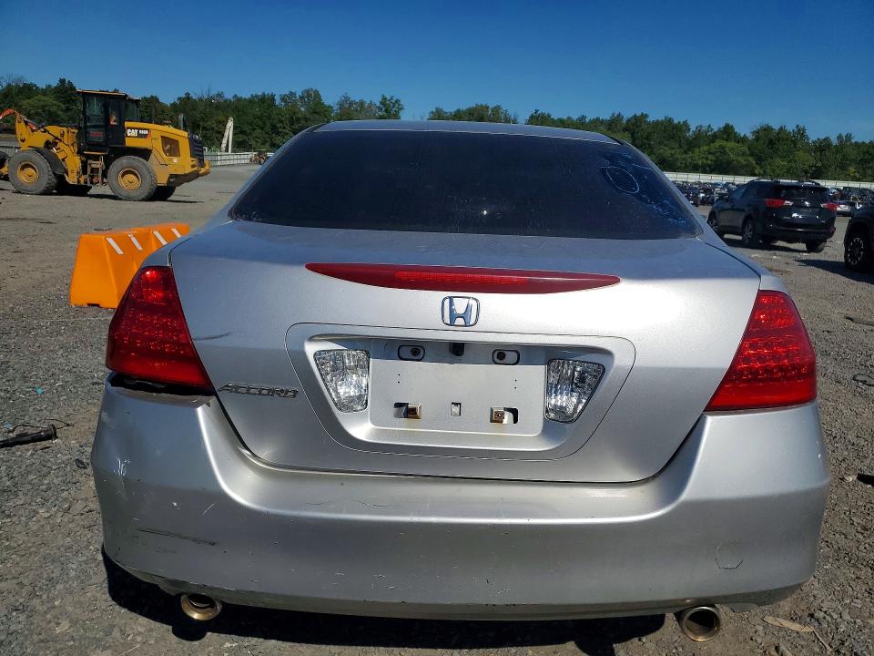 68585206 :رقم المزاد ، 1HGCM66487A028200 vin ، 2007 Honda Accord مزاد بيع