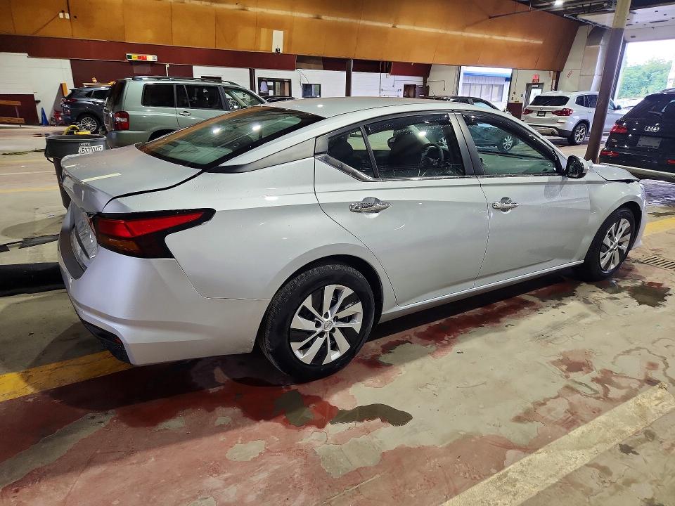 Продаж на аукціоні авто 2022 Nissan Altima, vin: 1N4BL4BV7NN413047, номер лоту: 67444446