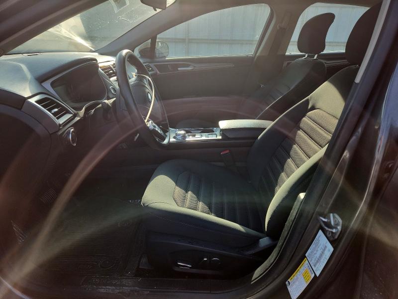 69067136 :رقم المزاد ، 3FA6P0H76JR131254 vin ، 2018 Ford Fusion مزاد بيع
