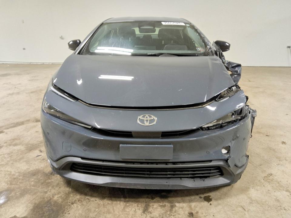2024 Toyota Prius მანქანა იყიდება აუქციონზე, vin: JTDACAAU2R3021477, აუქციონის ნომერი: 70657926