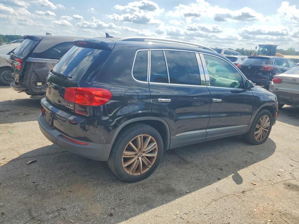 67321246 :رقم المزاد ، WVGBV7AXXCW507502 vin ، 2012 Volkswagen Tiguan مزاد بيع