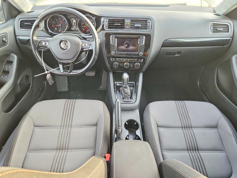 2017 Volkswagen Jetta მანქანა იყიდება აუქციონზე, vin: 3VWDB7AJ7HM387471, აუქციონის ნომერი: 69584566