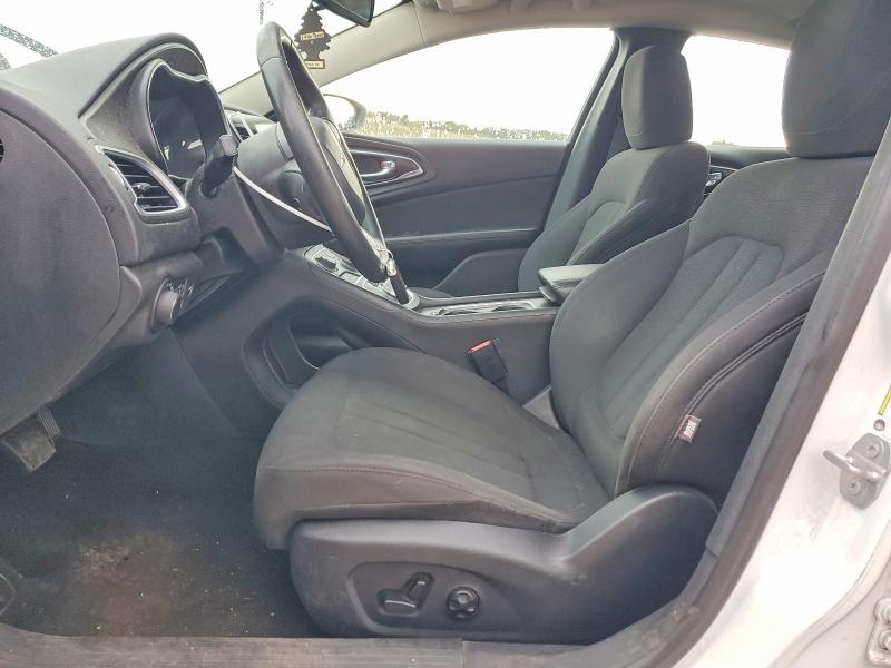 69450836 :رقم المزاد ، 1C3CCCAB4GN153195 vin ، 2016 Chrysler 200 مزاد بيع