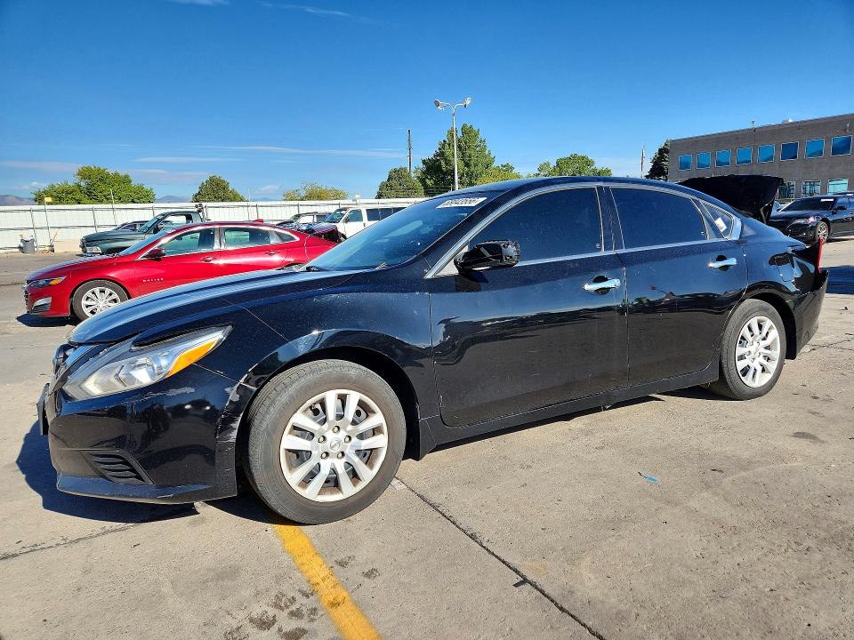 Продажа на аукционе авто 2016 Nissan Altima, vin: 1N4AL3APXGC236694, номер лота: 68043556