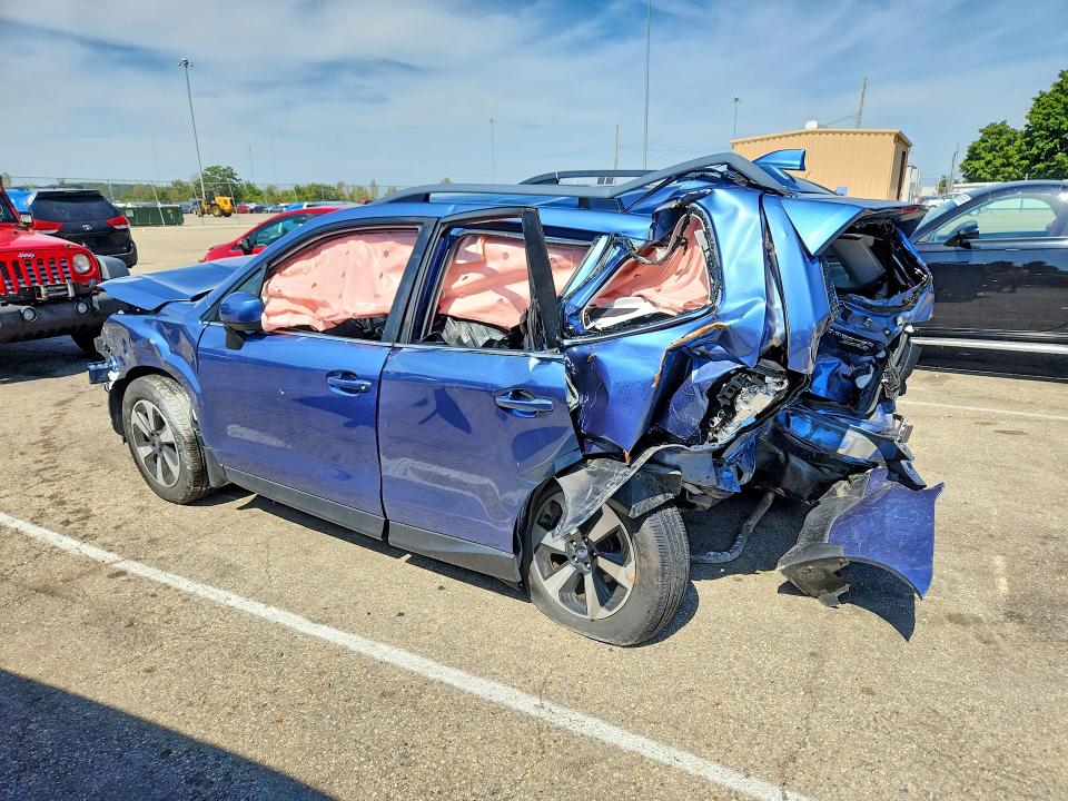 Aukcja sprzedaży 2017 Subaru Forester, vin: JF2SJALC8HH522326, numer aukcji: 69031846