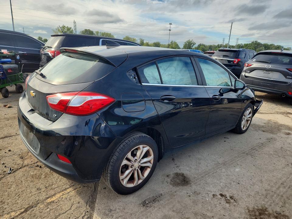 Продажа на аукционе авто 2019 Chevrolet Cruze, vin: 3G1BE6SM9KS573433, номер лота: 70035986