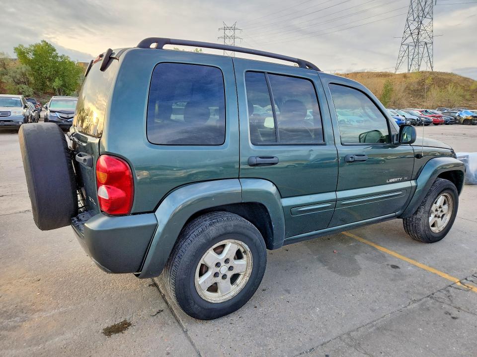 70136196 :رقم المزاد ، 1J8GL58K32W352748 vin ، 2002 Jeep Liberty مزاد بيع