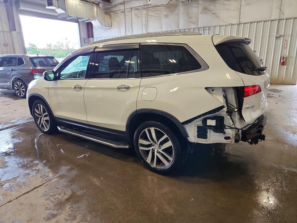69023126 :رقم المزاد ، 5FNYF6H06JB014142 vin ، 2018 Honda Pilot مزاد بيع