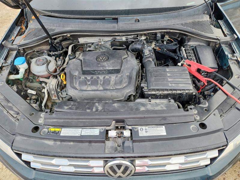 68233056 :رقم المزاد ، 3VV2B7AX1KM157562 vin ، 2019 Volkswagen Tiguan مزاد بيع