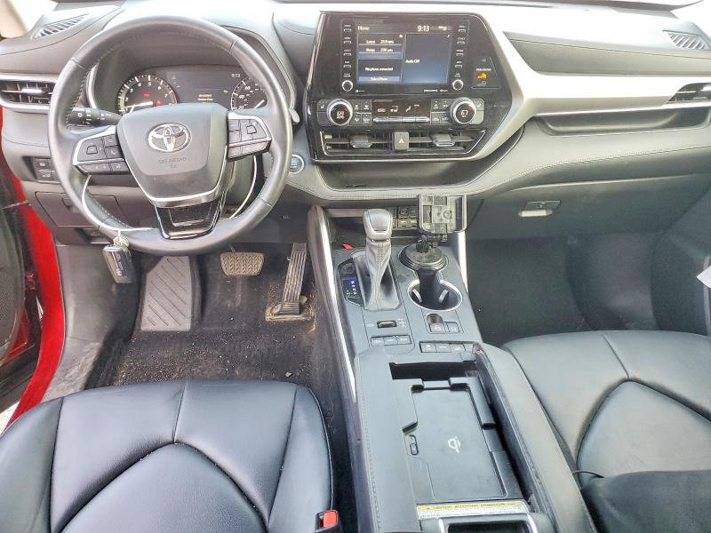 67029306 :رقم المزاد ، 5TDGZRBHXMS547257 vin ، 2021 Toyota Highlander مزاد بيع