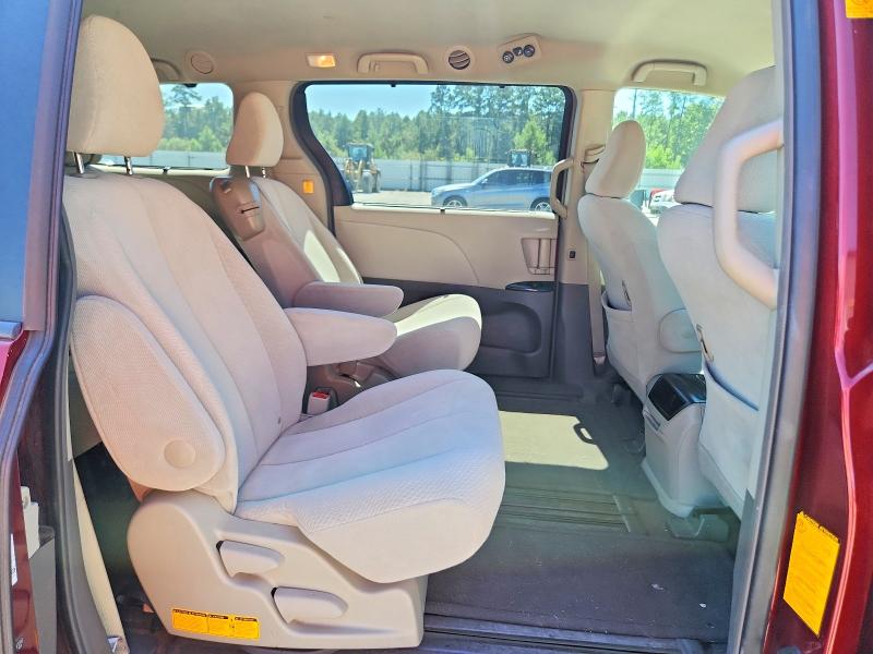 2011 Toyota Sienna მანქანა იყიდება აუქციონზე, vin: 5TDKK3DC6BS141048, აუქციონის ნომერი: 69032706