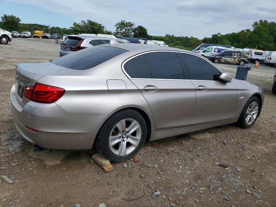 Продаж на аукціоні авто 2013 Bmw 528, vin: WBAXH5C57DD108848, номер лоту: 68642346