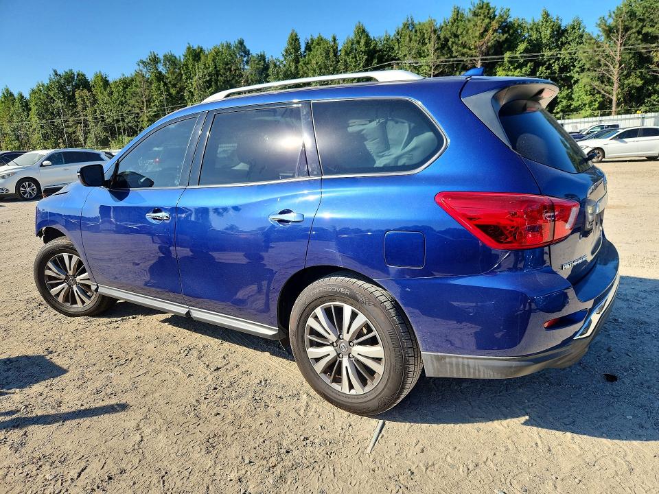 68706526 :رقم المزاد ، 5N1DR2MMXKC577552 vin ، 2019 Nissan Pathfinder مزاد بيع