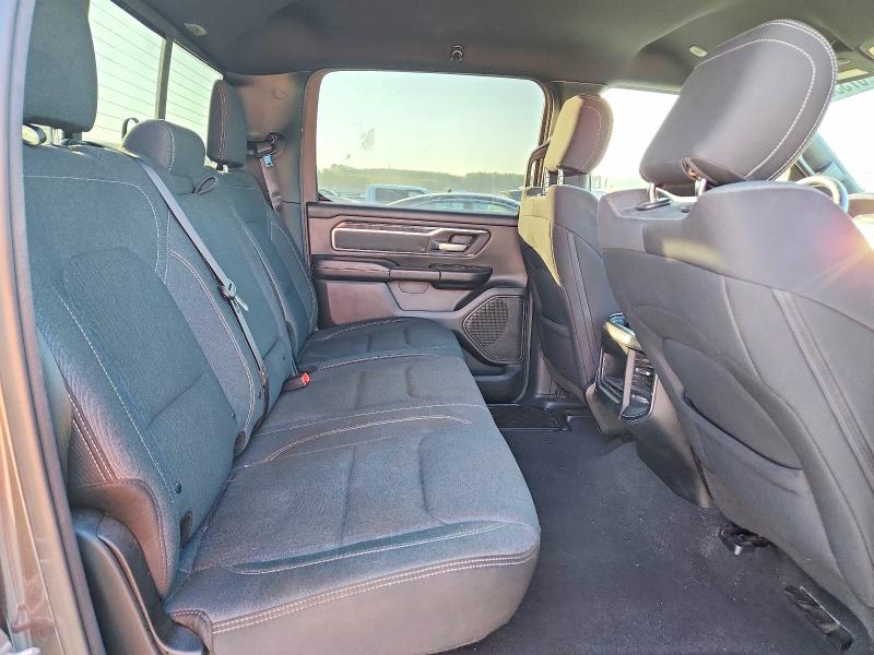 67336826 :رقم المزاد ، 1C6SRFFT5KN540038 vin ، 2019 Ram 1500 مزاد بيع